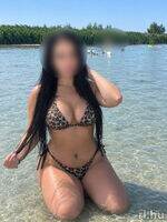 Eszti
  Nagykanizsa
  25 years old
