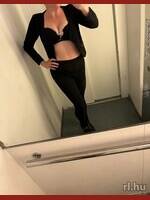 Zara
  Budapest (11. ker.)
  23 éves