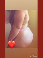 Lara
  Debrecen
  25 years old