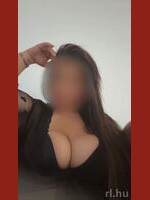 Csenge
  Budapest (8. dist.)
  20 years old