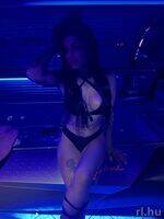 Lara07
  Budapest (7. dist.)
  19 years old
